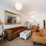 Апартаменты Fuer 6 Personen In