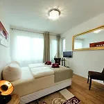 Fuer 6 Personen In Апартаменты *